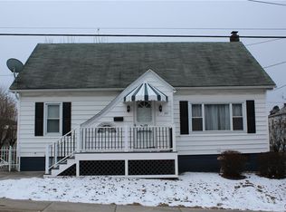 272 5th St, Coaldale, PA 18218