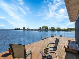 471 Wedge Island Ln, Russells Point, OH 43348