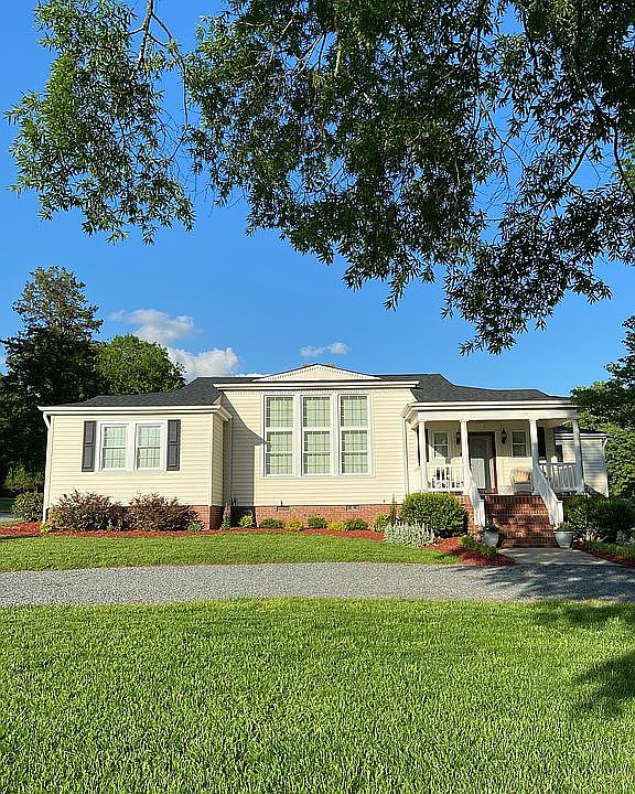 135 Rosemary St, Goldston, NC 27252 Zillow