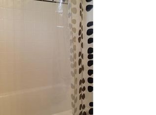 1483 Oakview Dr, Canton, MI 48187