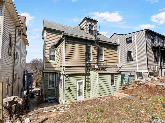 2nd image of 138 Buena Vista Avenue