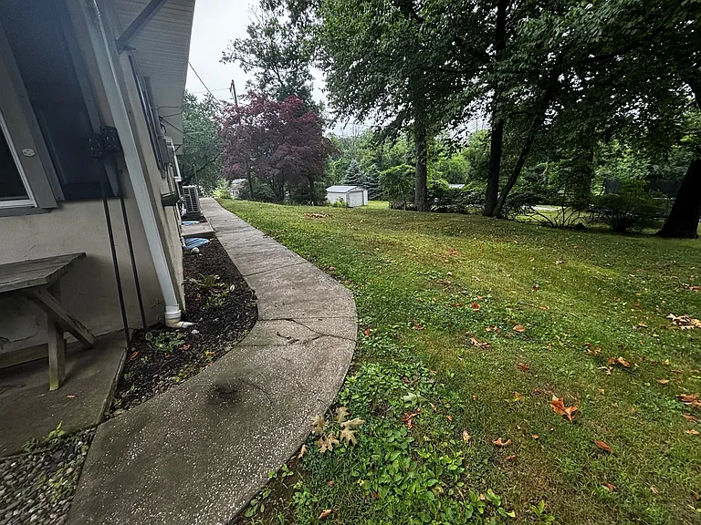 Mountain Top Ln — Photo 12
