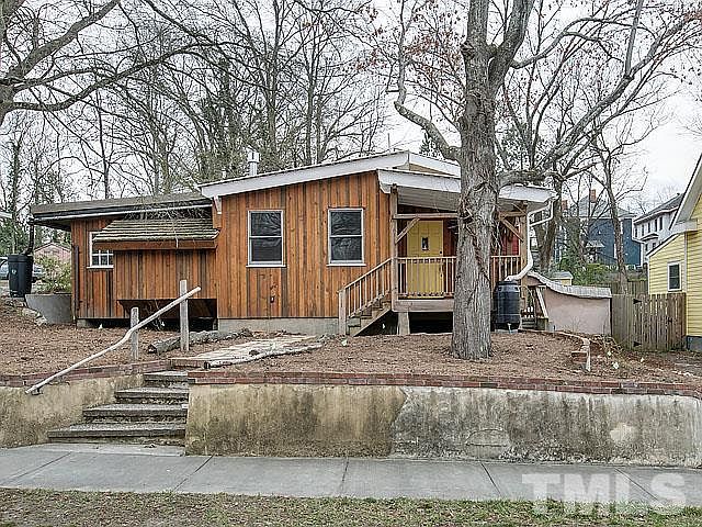 1st image of 606 Carlton Ave