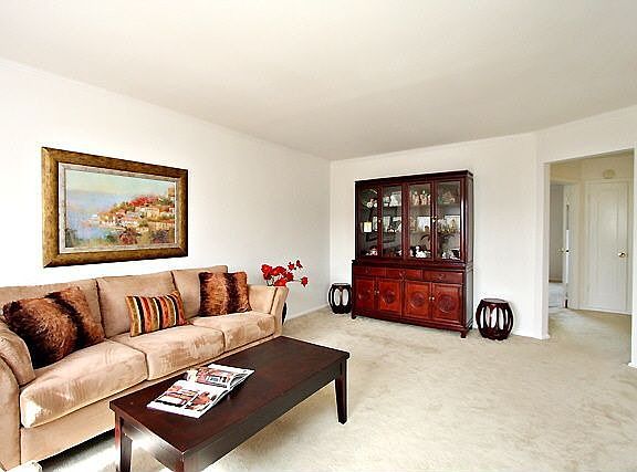 4th image of 4114 Pacheco St
