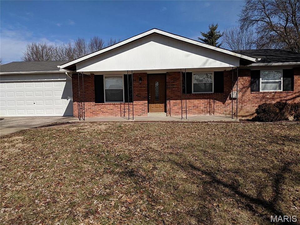 1st image of 3212 Stonehenge Dr