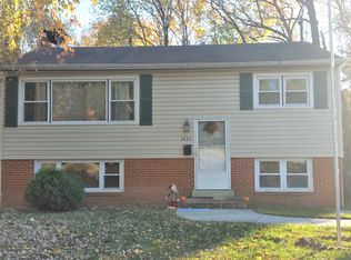 1421 Harrison St, Woodbridge, VA 22191