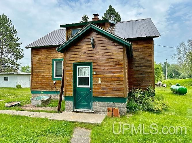 15240 Pelkie Rd, Pelkie, MI 49958 Zillow