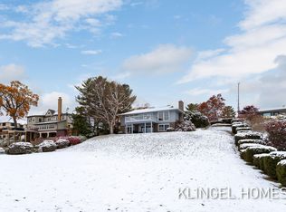 777 Ruddiman Dr, Muskegon, MI 49445