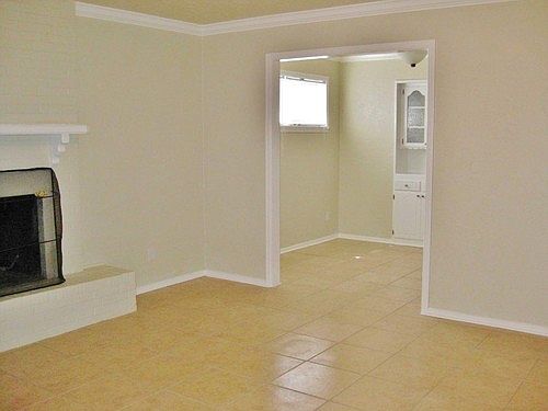 5th image of 5420 NW 66th St