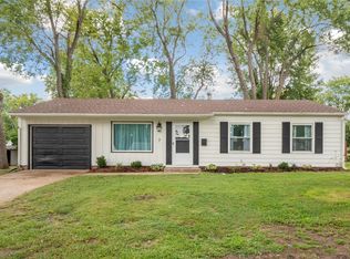 7 Mariknoll Dr, Belleville, IL
