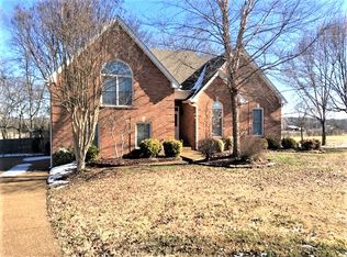 1016 Rhett Pl, Lebanon, TN 37087