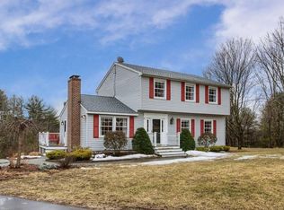 439 Loring Rd, Barre, MA 01005