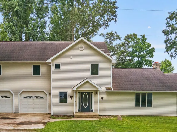 55 Lane 122 Turkey Lk, Lagrange, IN 46761