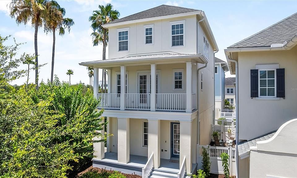 1st image of 1379 Kiawah St