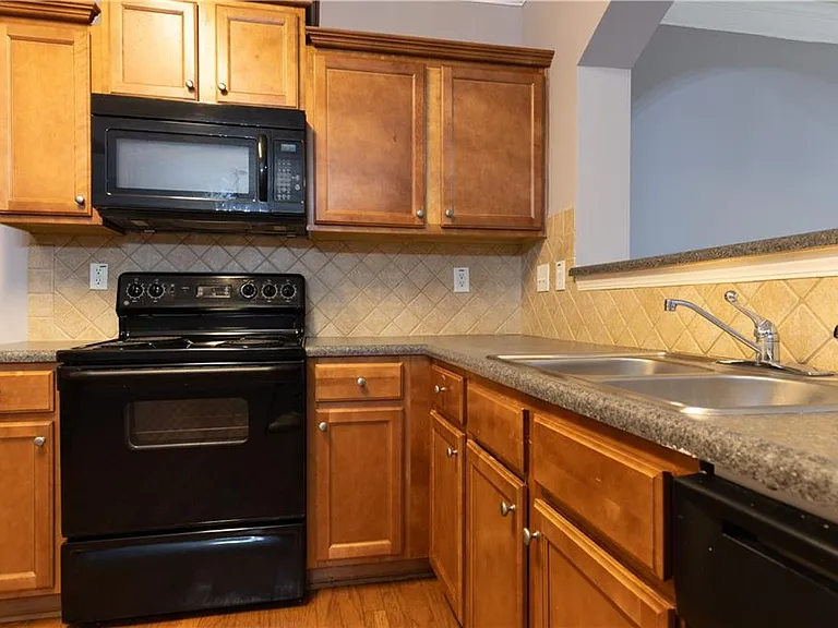 3513 Brycewood Dr — Photo 6