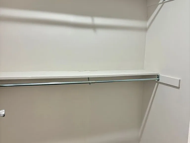 The Regency Apartments — Photo 114