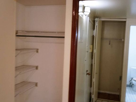 5th image of 1453 E 108th St Floor 1