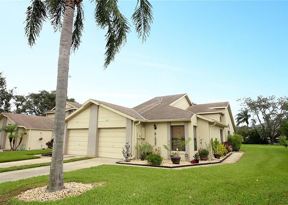 1st image of 12107 Augusta Woods Cir