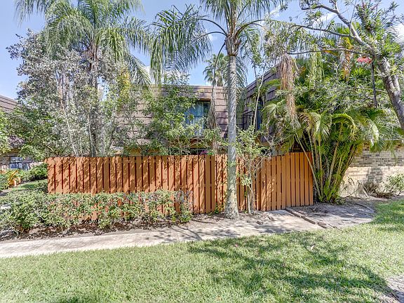 3rd image of 5804 SE Windsong Ln #220