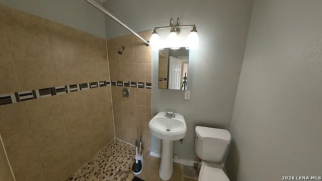 538 Kayton Ave #538 — Photo 12