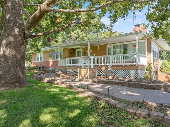 14449 Highway 71, Savannah, MO 64485