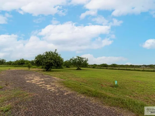 33226 Melon Dr Unit 27, Los Fresnos, TX 78566