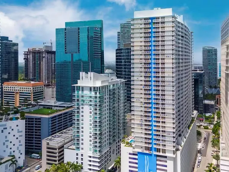 1200 Brickell Bay Dr #3220 — Photo 46