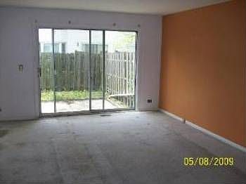 2nd image of 509 Dubois Cir