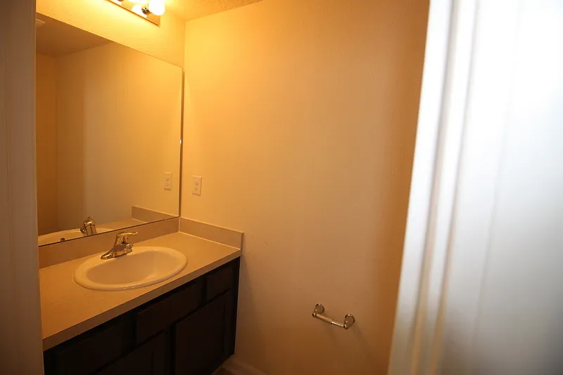 Building Photo - 9485 Star Dr #1