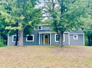 401 Grandview Rd, Pembroke, NH 03275