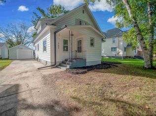 506 Grove St, Beaver Dam, WI 53916
