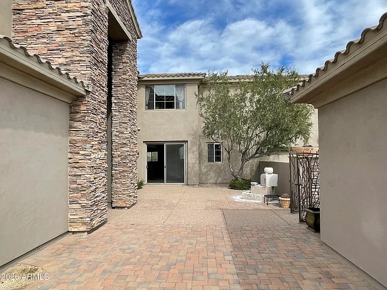 9778 E Jagged Peak Rd — Photo 8