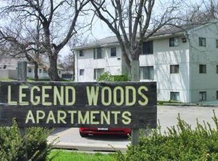 282 S Clinton St #16190858, Grand Ledge, MI 48837