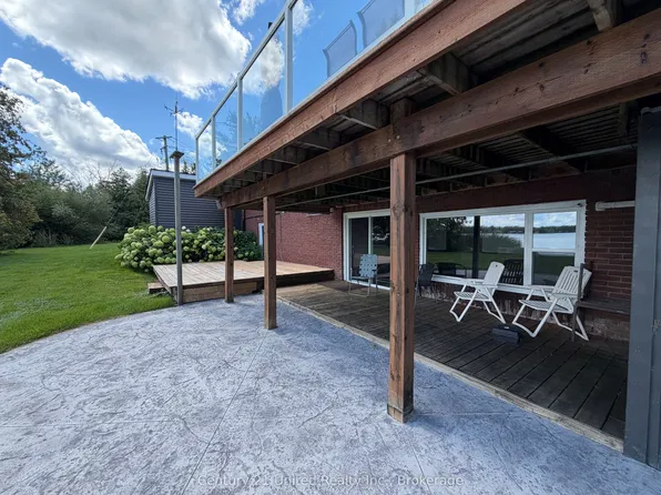 831 Chemongview St, Kawartha Lakes, ON K0L 2W0