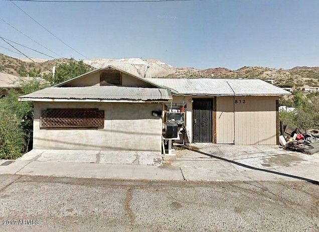 2nd image of 832 W Rose Rd