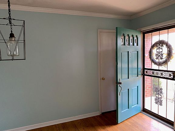 Front Entry to Living Room