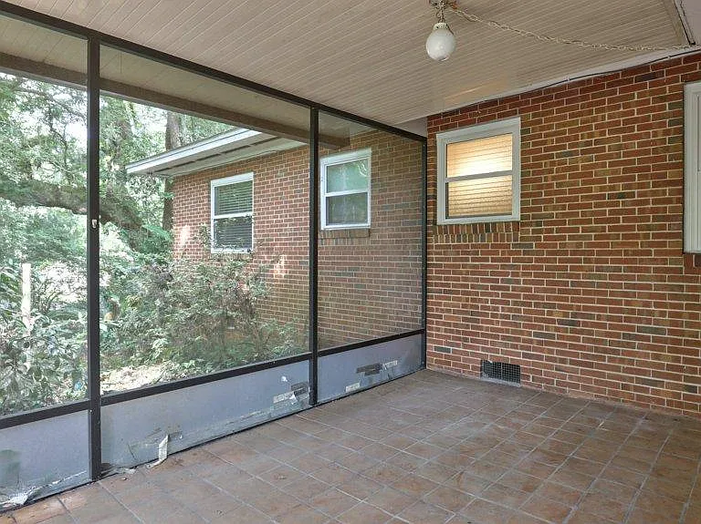 1709 Verina Ct — Photo 17