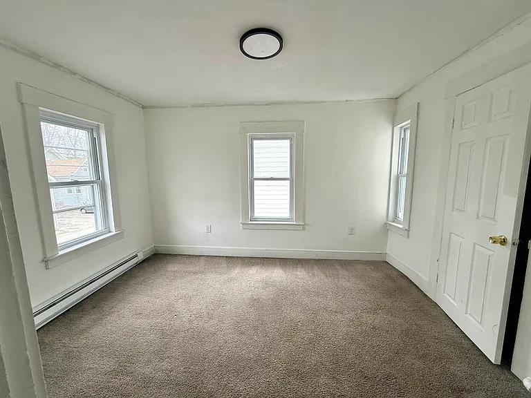 28 Brook St #2 — Photo 10