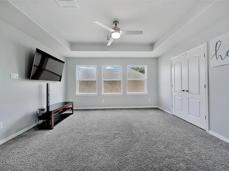 26028 Hasting Ridge Ln — Photo 30
