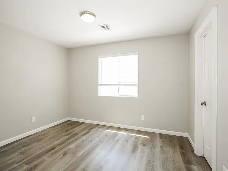 3927 Blue Coral Dr — Photo 12