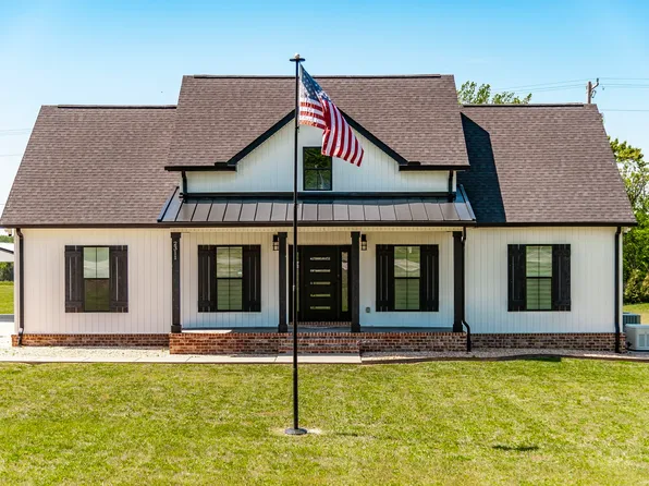 2311 Dobbins Pike, Portland, TN 37148