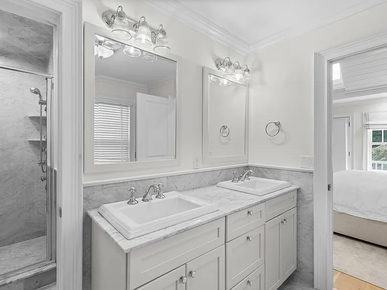 155 Elm St — Photo 16