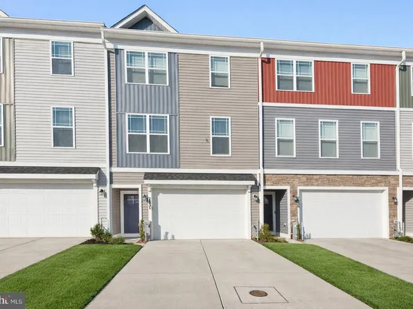 7831 Wolf Run Ln, Severn, MD 21144