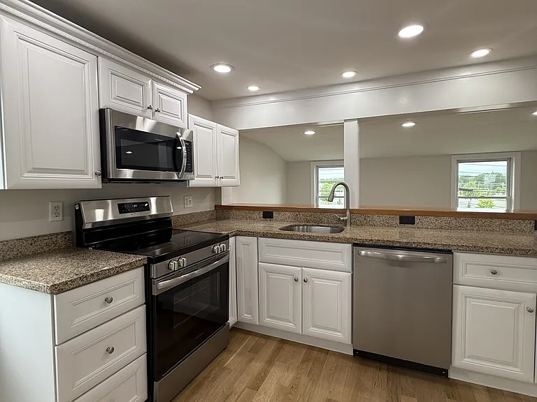 1635 Osgood St #2 — Photo 4