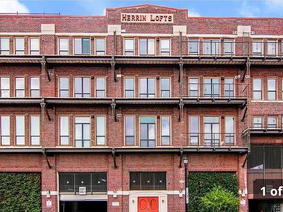 1st image of 2205 McKinney St APT 516