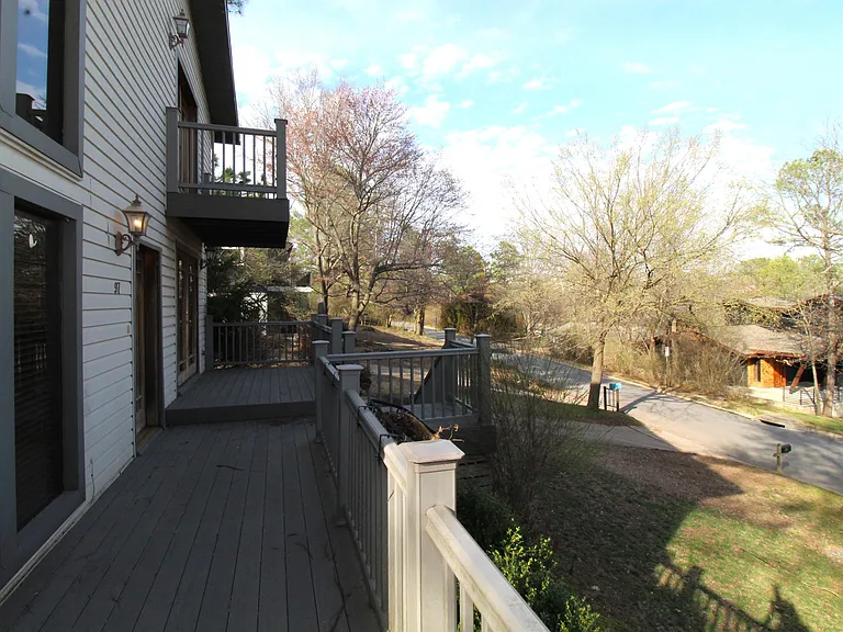 97 S Hartman Ave — Photo 2