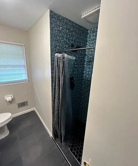 Sherwood Dr — Photo 8