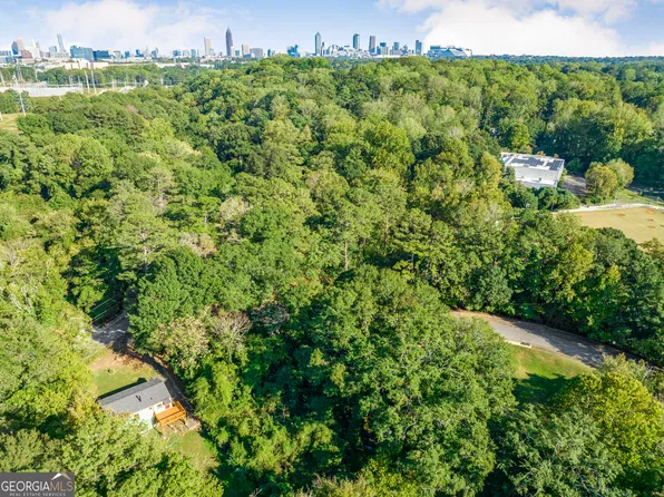 790 Hortense Way NW, Atlanta, GA 30318