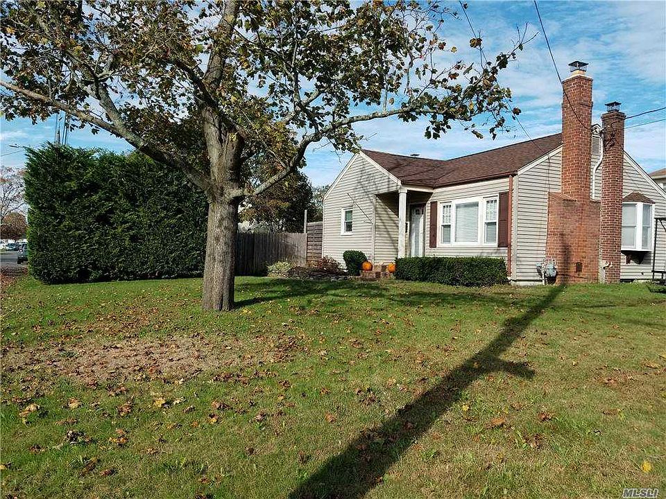 2nd image of 97 Corey Ave