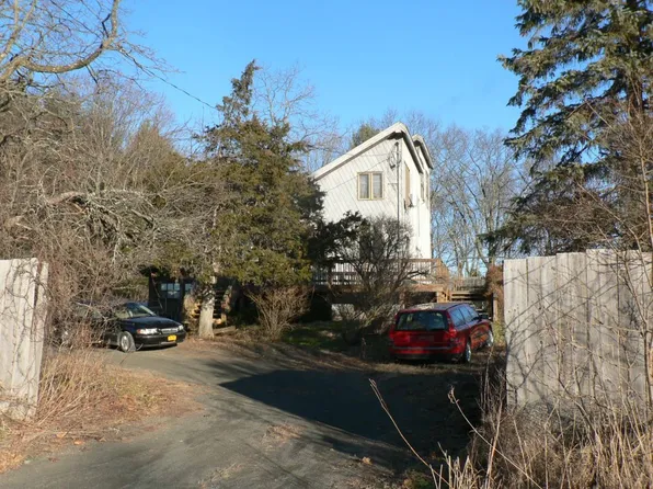 340 Old Kings Rd, Hannacroix, NY 12087